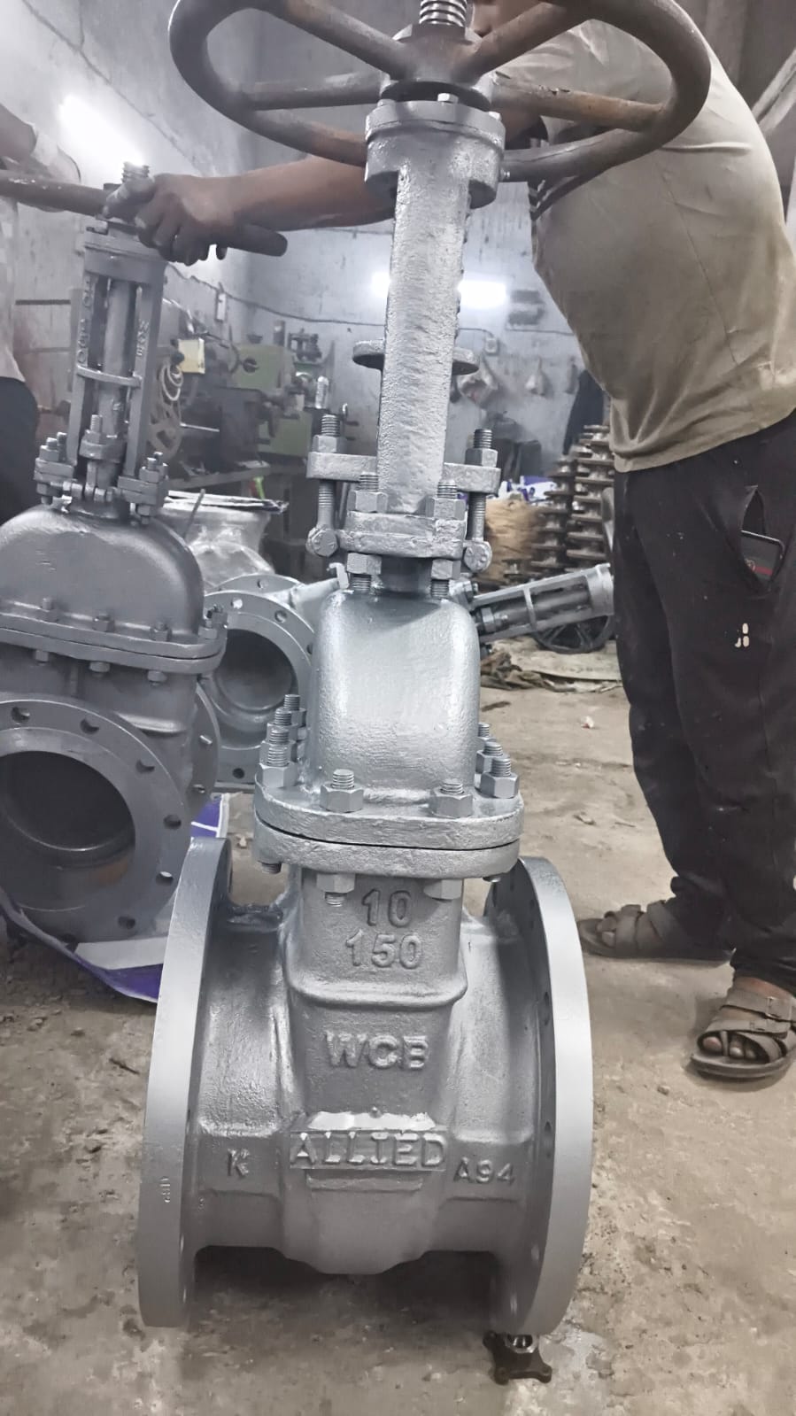 Large Diameter Valve Shop Staging